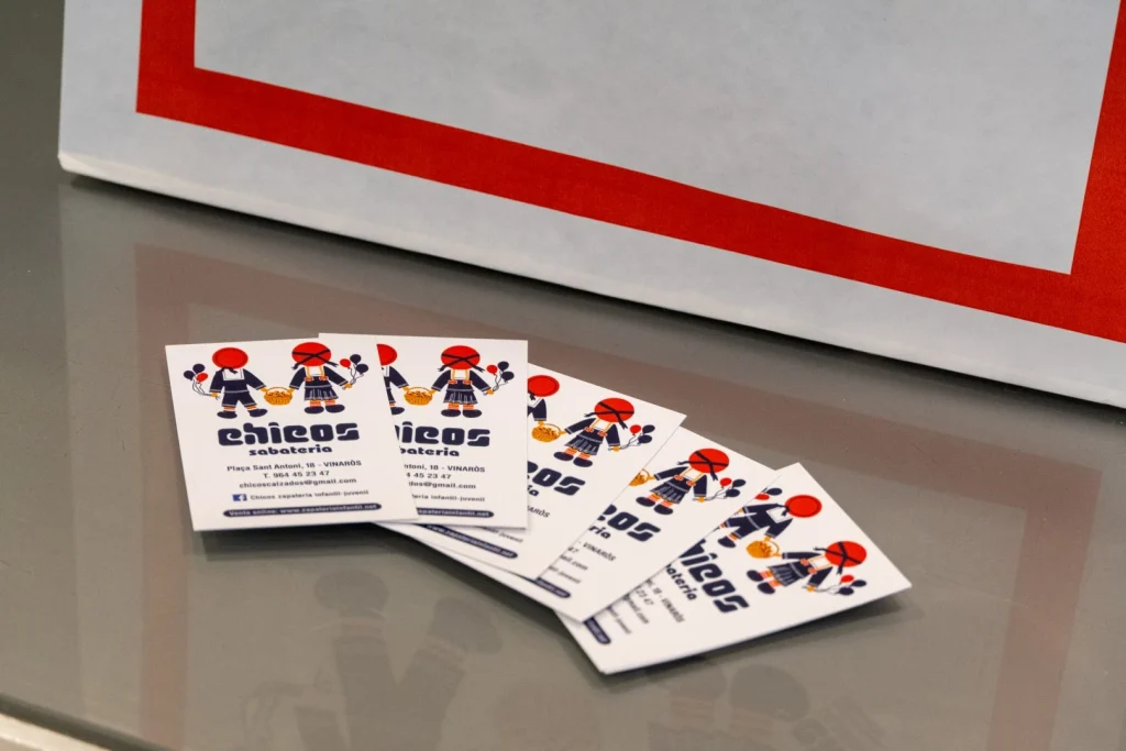 chico-sabateries-tarjetas